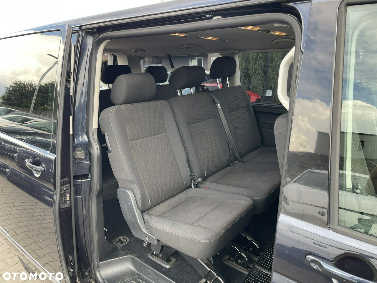 Volkswagen Caravelle 2.0 TDI L1 Highline DSG - 12