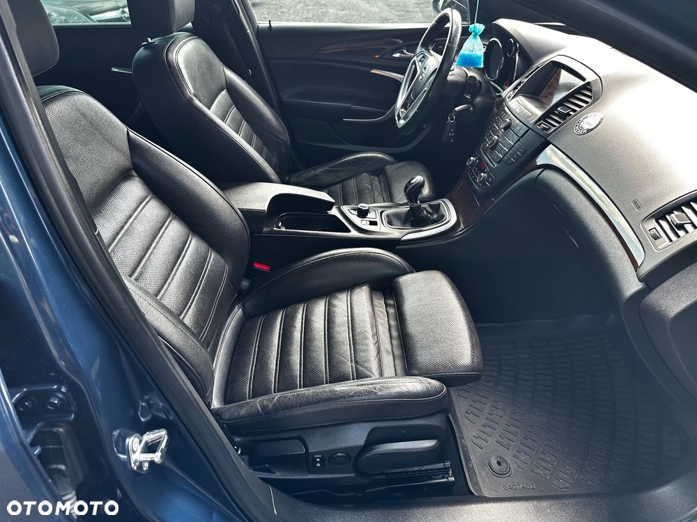 Opel Insignia 2.0 Turbo 4x4 Cosmo - 20