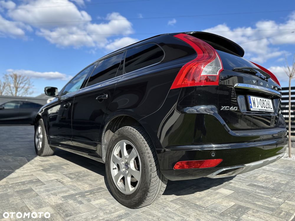 Volvo XC 60 D4 Drive-E Momentum - 8
