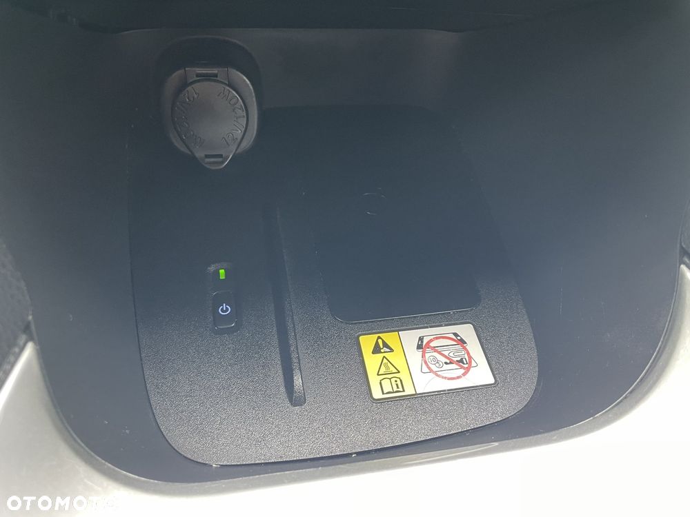 Toyota Yaris 1.5 VVT-i Y20 Team Deutschland - 24