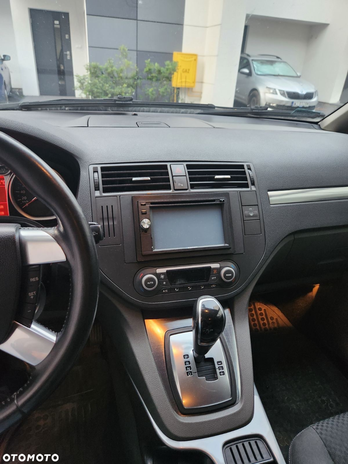 Ford C-MAX 2.0 TDCi Titanium - 4