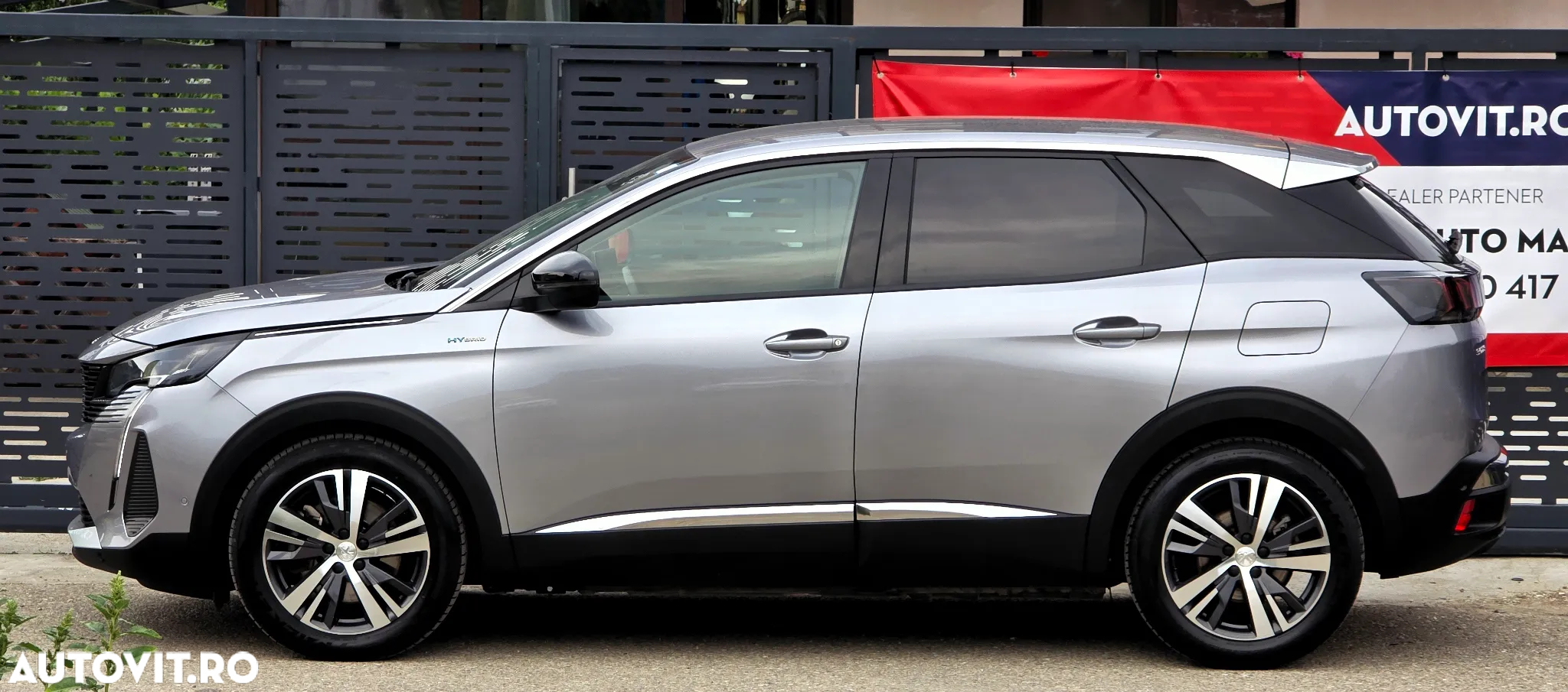 Peugeot 3008 PHEV EAT8 Allure - 8