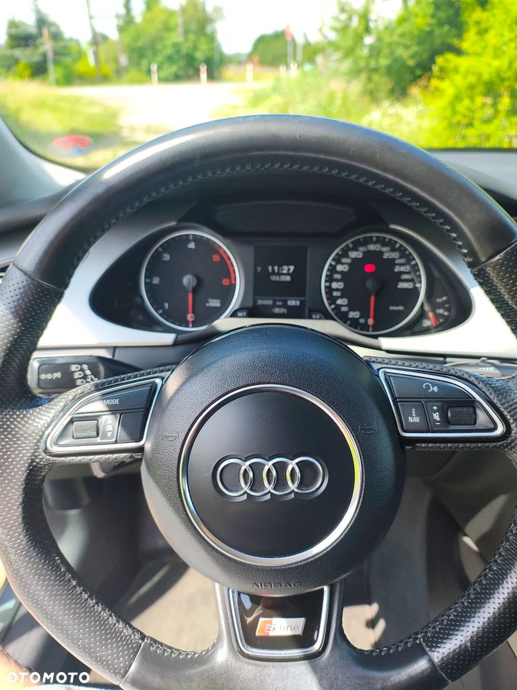 Audi A4 Avant 2.0 TDI Multitronic - 5