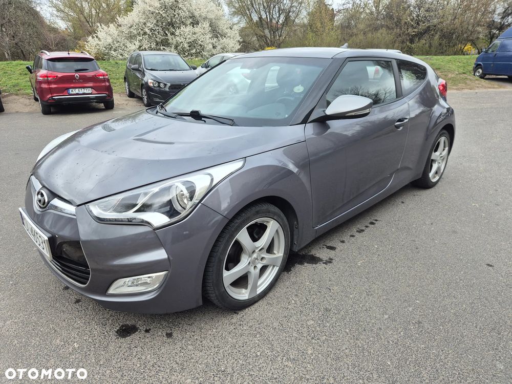 Hyundai Veloster 1.6 Premium - 1