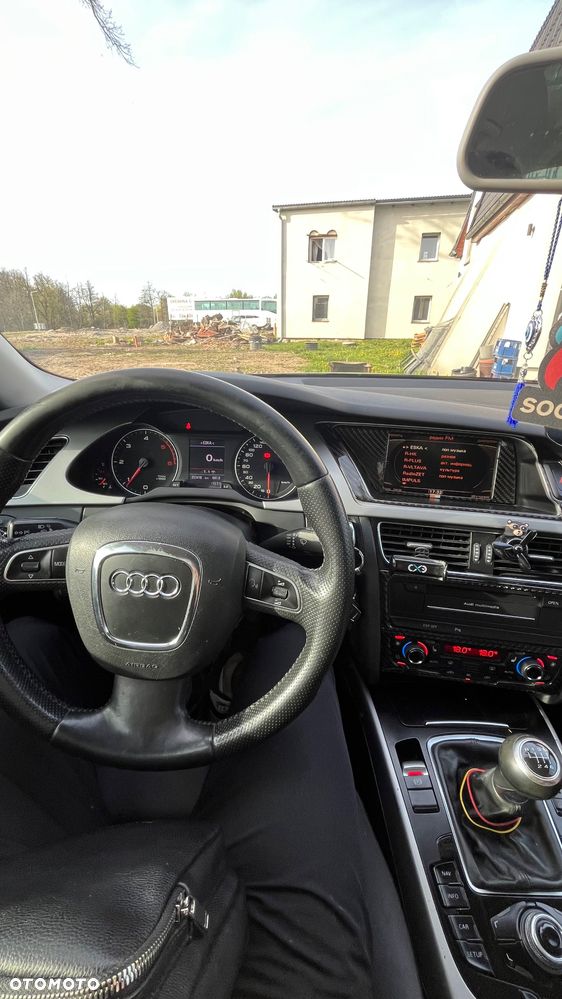 Audi A4 Limousine 2.0 TDI - 7