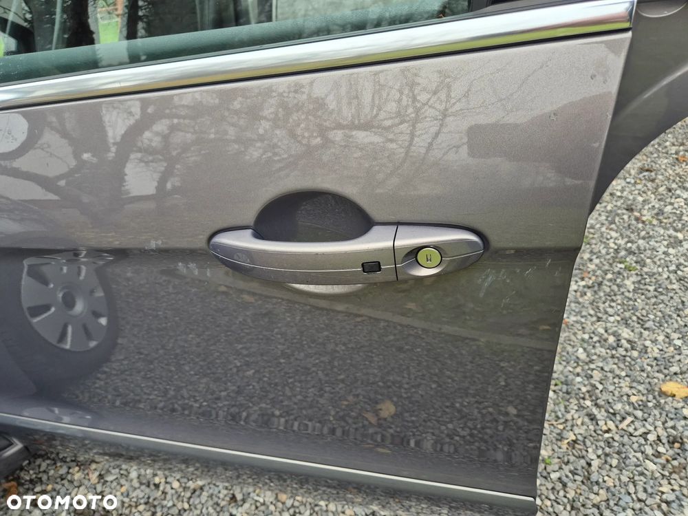 Ford S-Max 2.0 TDCi DPF Titanium - 14