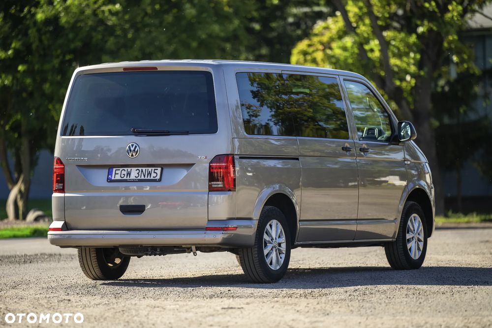 Volkswagen Multivan - 6