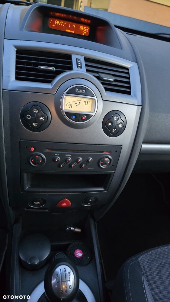 Renault Megane 2.0 dCi Dynamique - 35