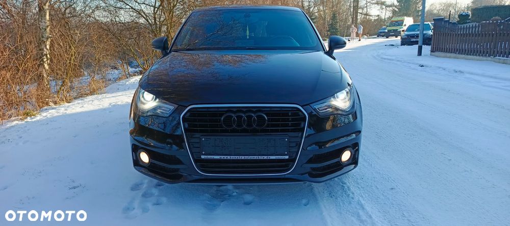 Audi A1 Sportback 1.4 TFSI S tronic S line Sportpaket - 8