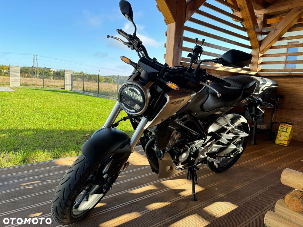 Honda CB - 25
