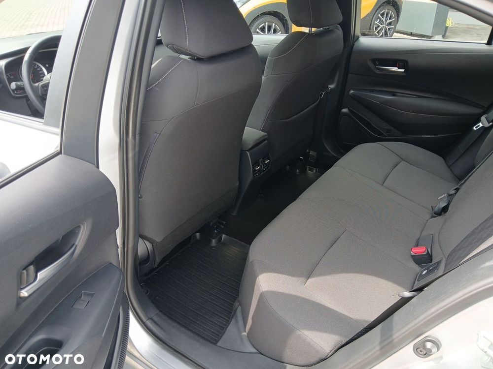 Toyota Corolla - 41