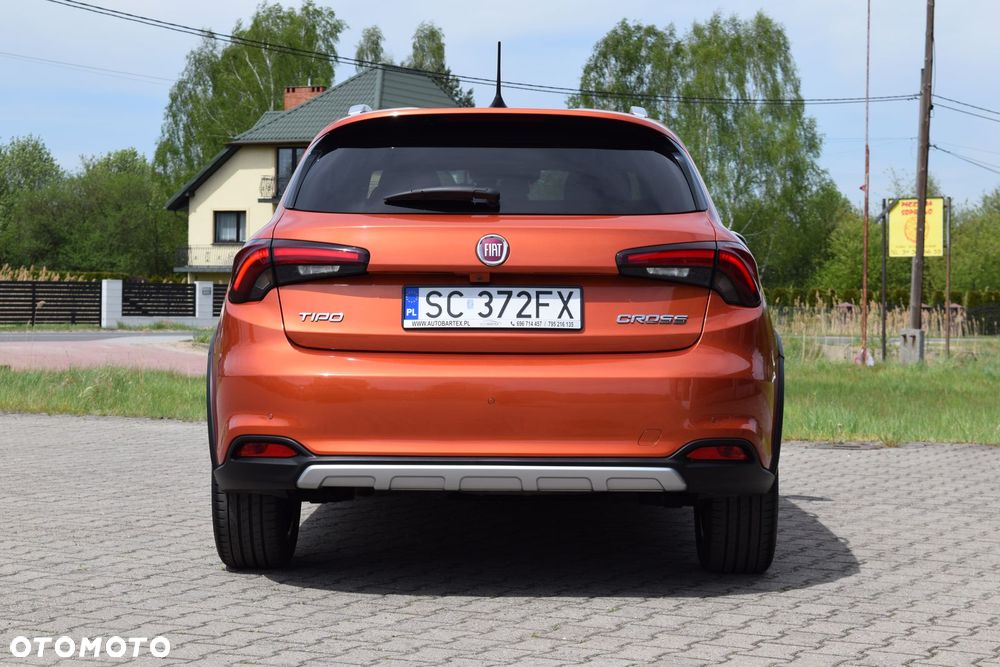 Fiat Tipo 1.6 MultiJet Cross - 6