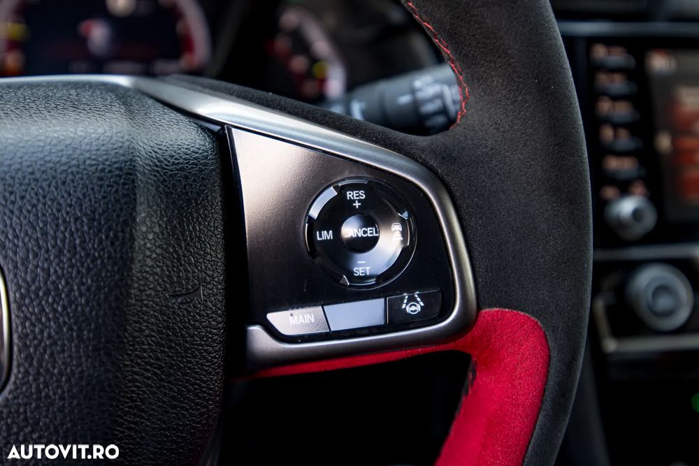 Honda Civic Type R 2.0 VTEC Turbo Ultimate Edition - 31