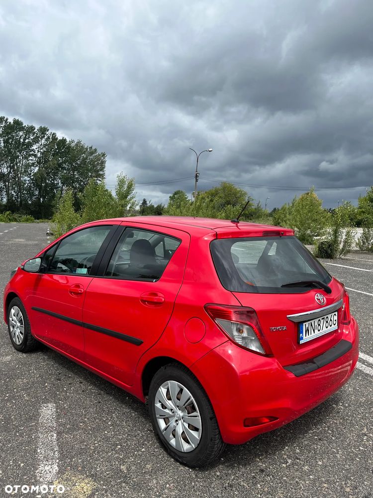 Toyota Yaris 1.33 Premium - 7