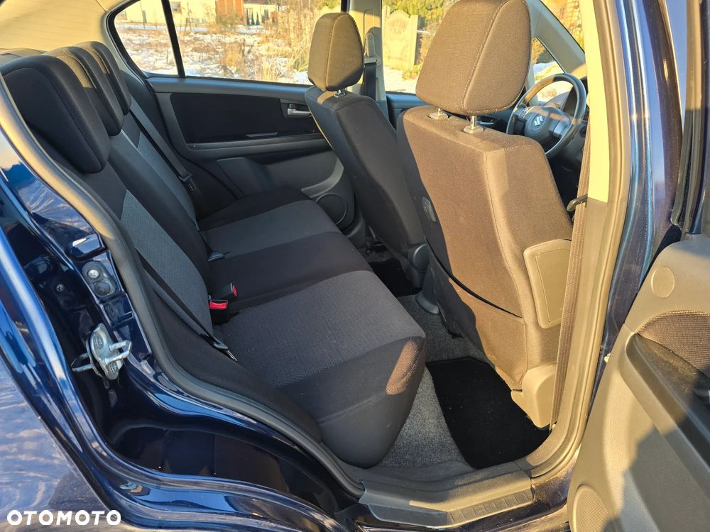 Suzuki SX4 1.6 VVT Automatik 4x2 Comfort - 22