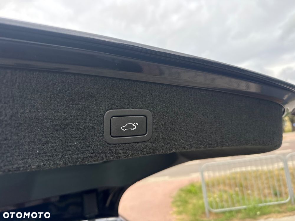 Volvo V70 D5 AWD Dynamic Momentum - 16