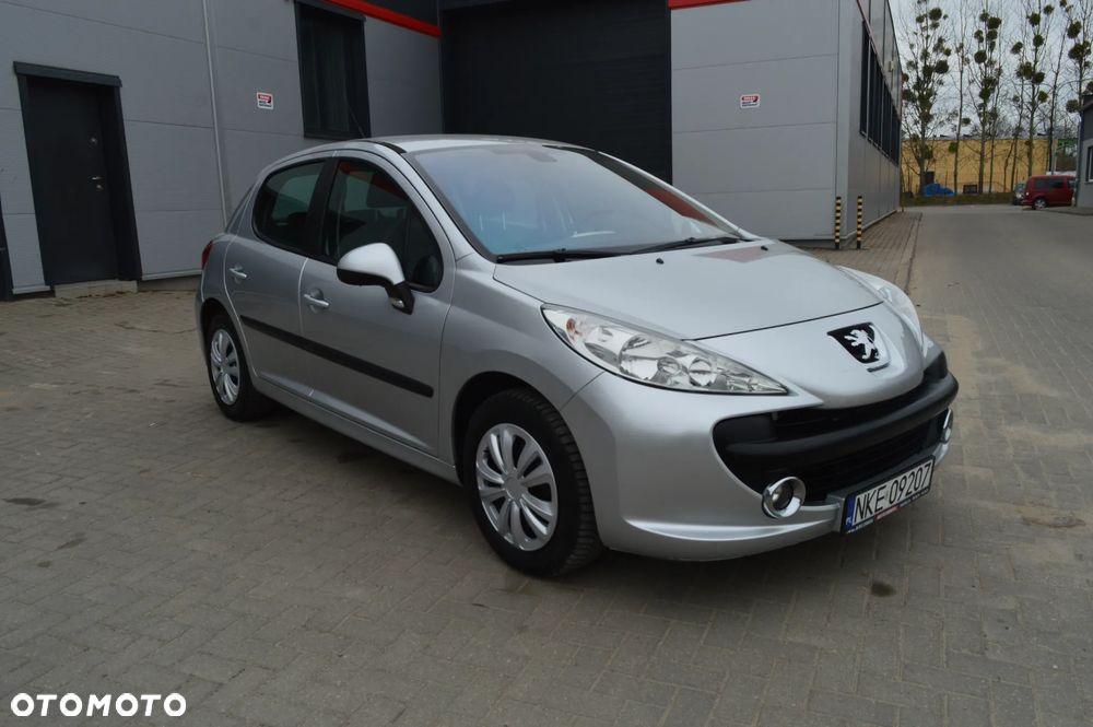 Peugeot 207 120 VTi Automatik Premium - 11