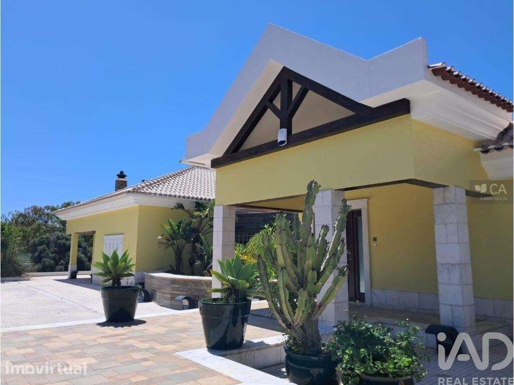 Casa / Villa T6 em Queluz e Belas - Grande imagem: 2/21