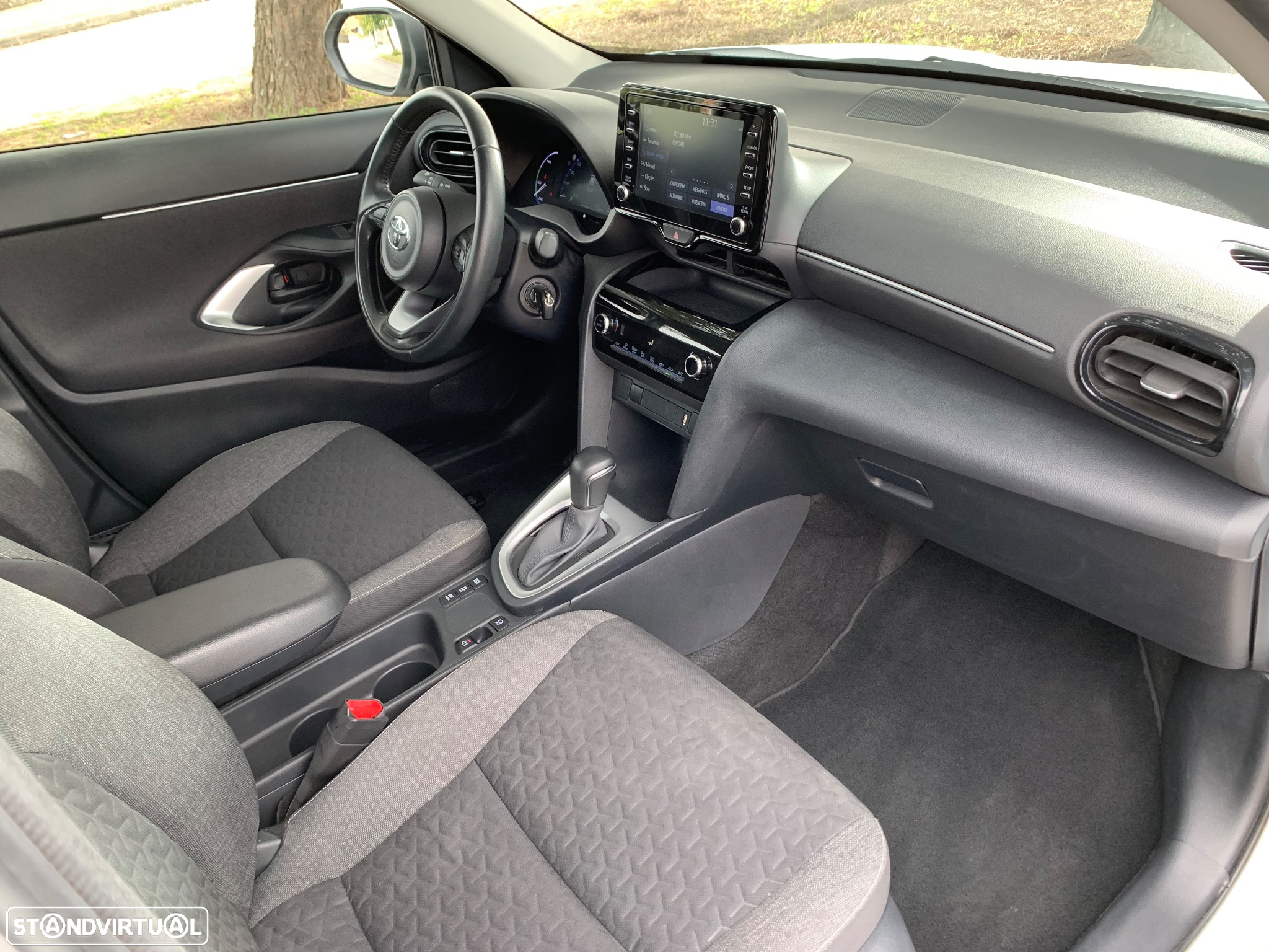 Toyota Yaris Cross 1.5 HDF Comfort Plus - 7