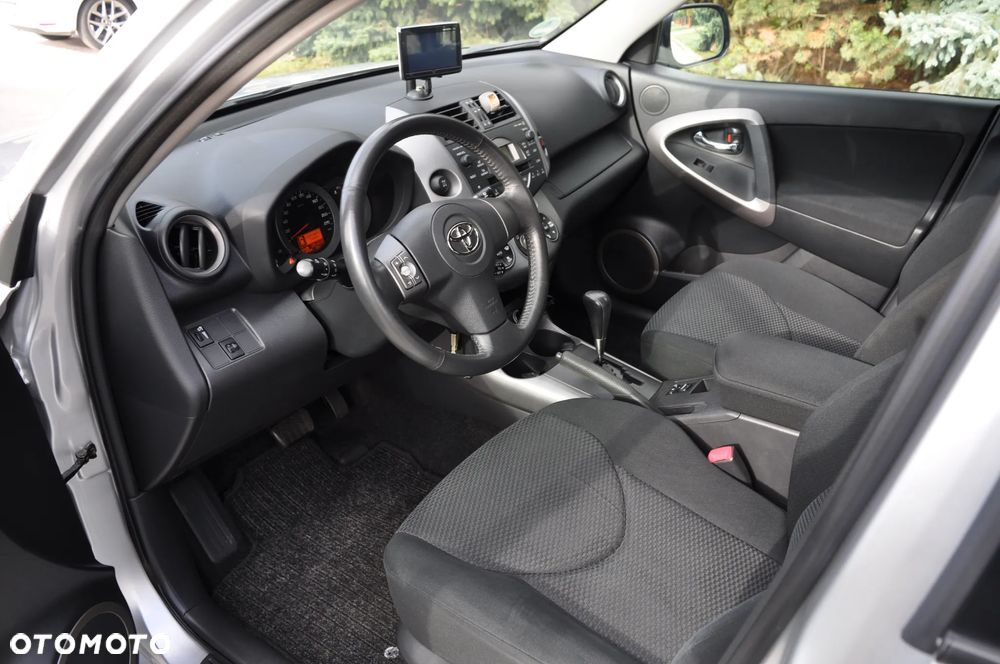 Toyota RAV4 2.0 4x4 Automatik - 15