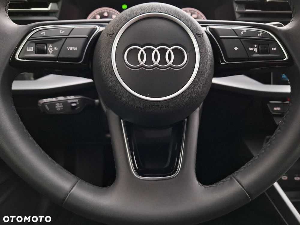 Audi A3 Sportback - 12