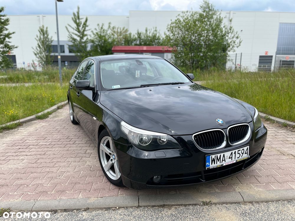 BMW Seria 5 523i - 3