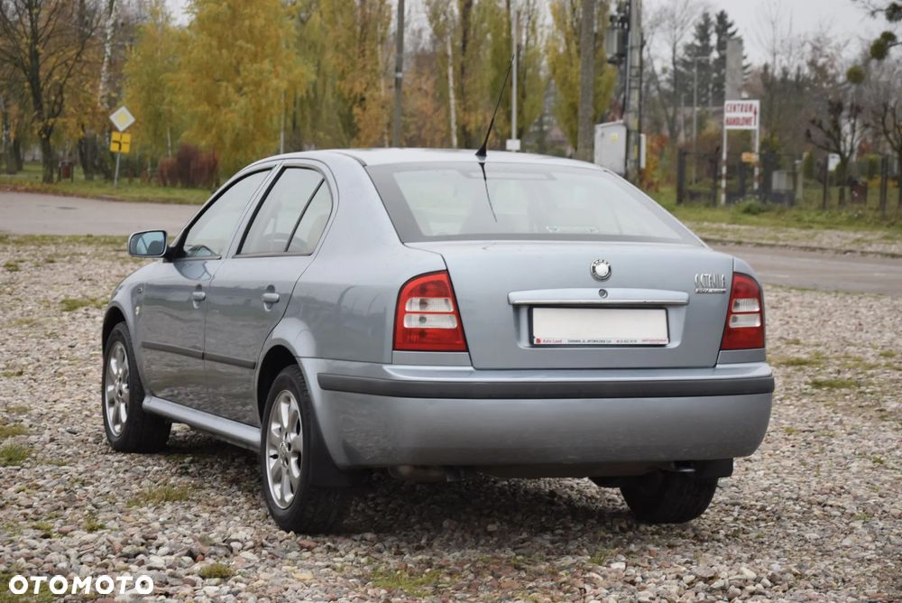 Skoda Octavia 1.8T L&K - 23