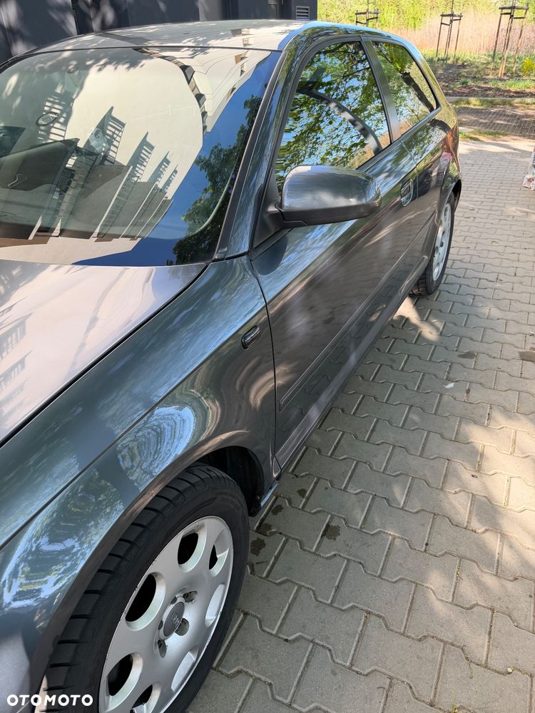 Audi A3 3-drzwiowe 1.9 TDI Attraction - 3
