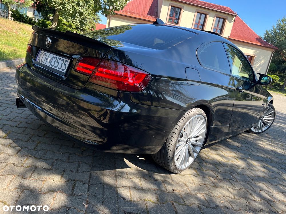 BMW Seria 3 320i - 20