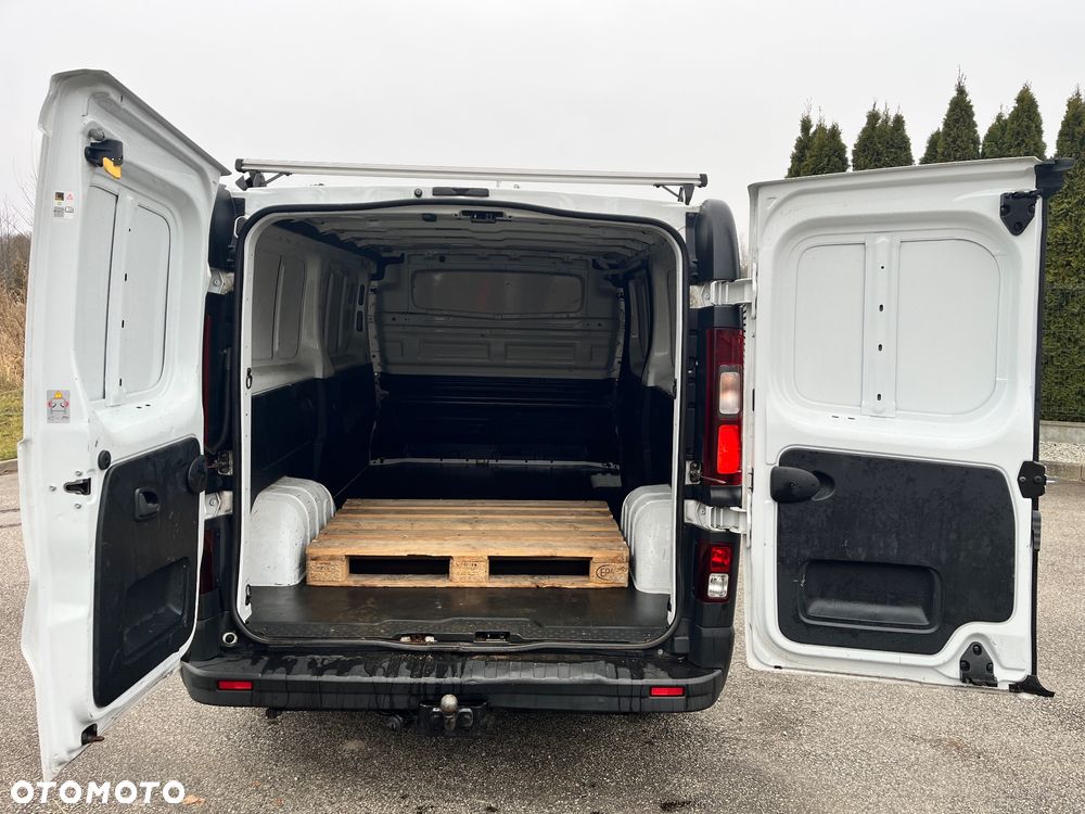 Opel Vivaro - 14