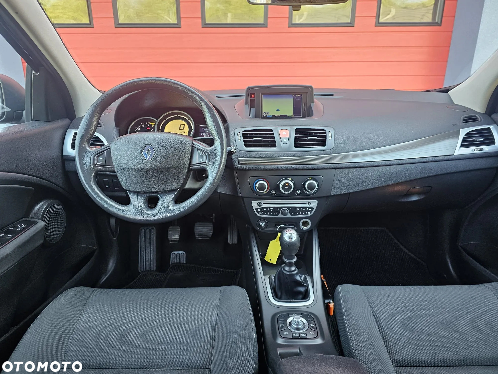 Renault Megane Grandtour TCe 130 Dynamique - 21