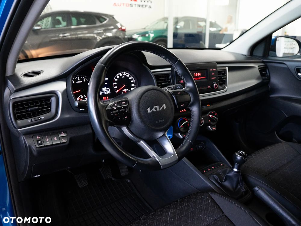 Kia Rio 1.2 L - 11