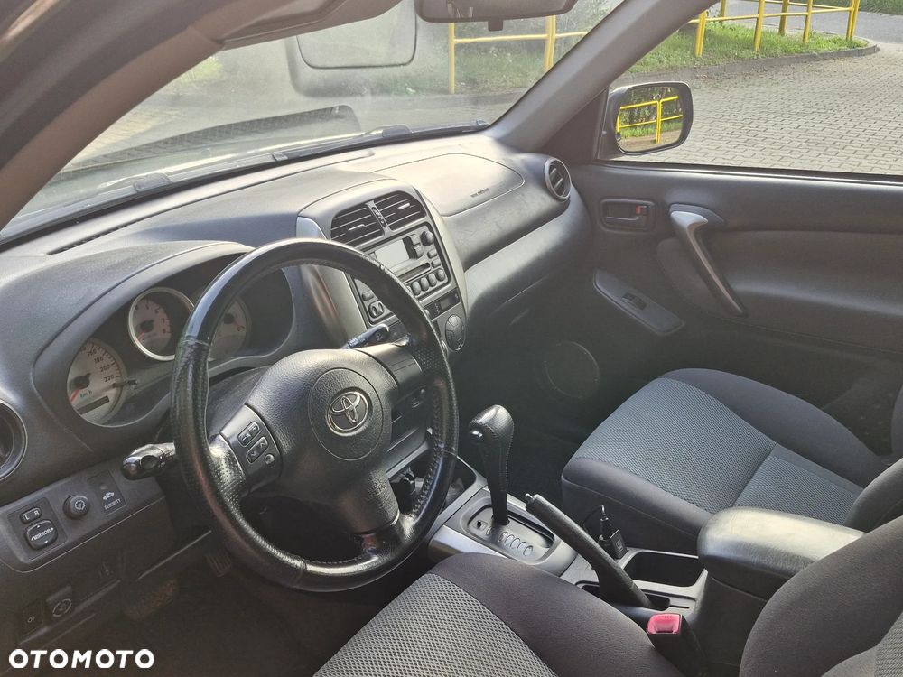 Toyota RAV4 2.0 VVT-i Prestige - 14