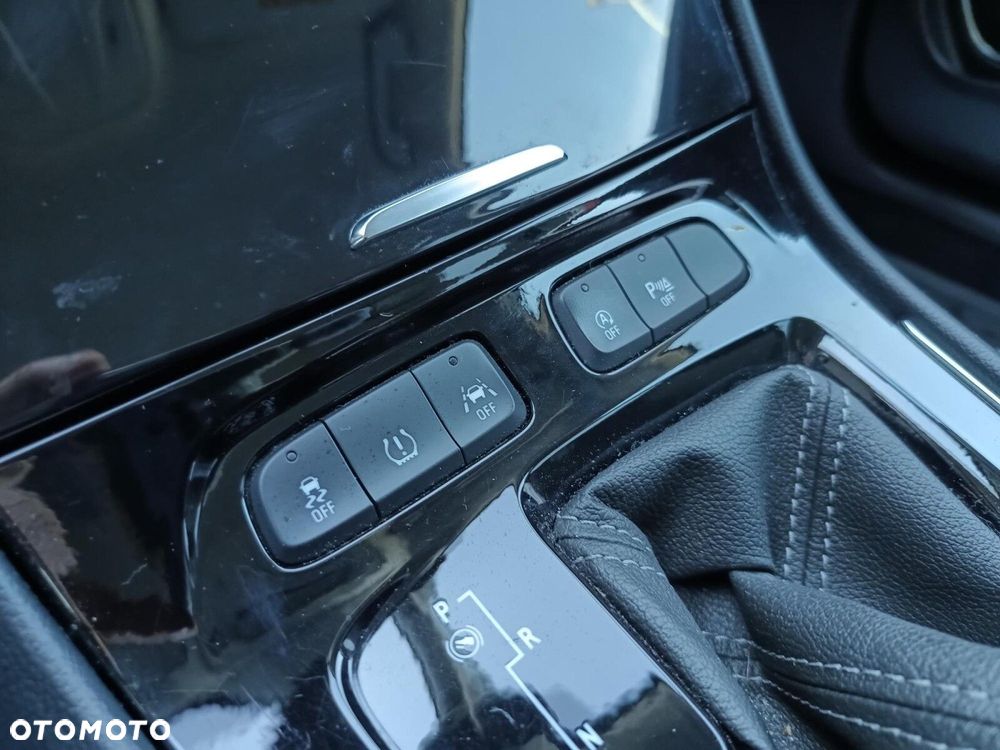 Opel Grandland X 1.2 T GPF Design Line S&S - 25