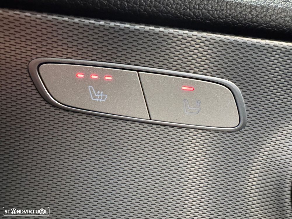 Mercedes-Benz E 300 de AMG Line - 39