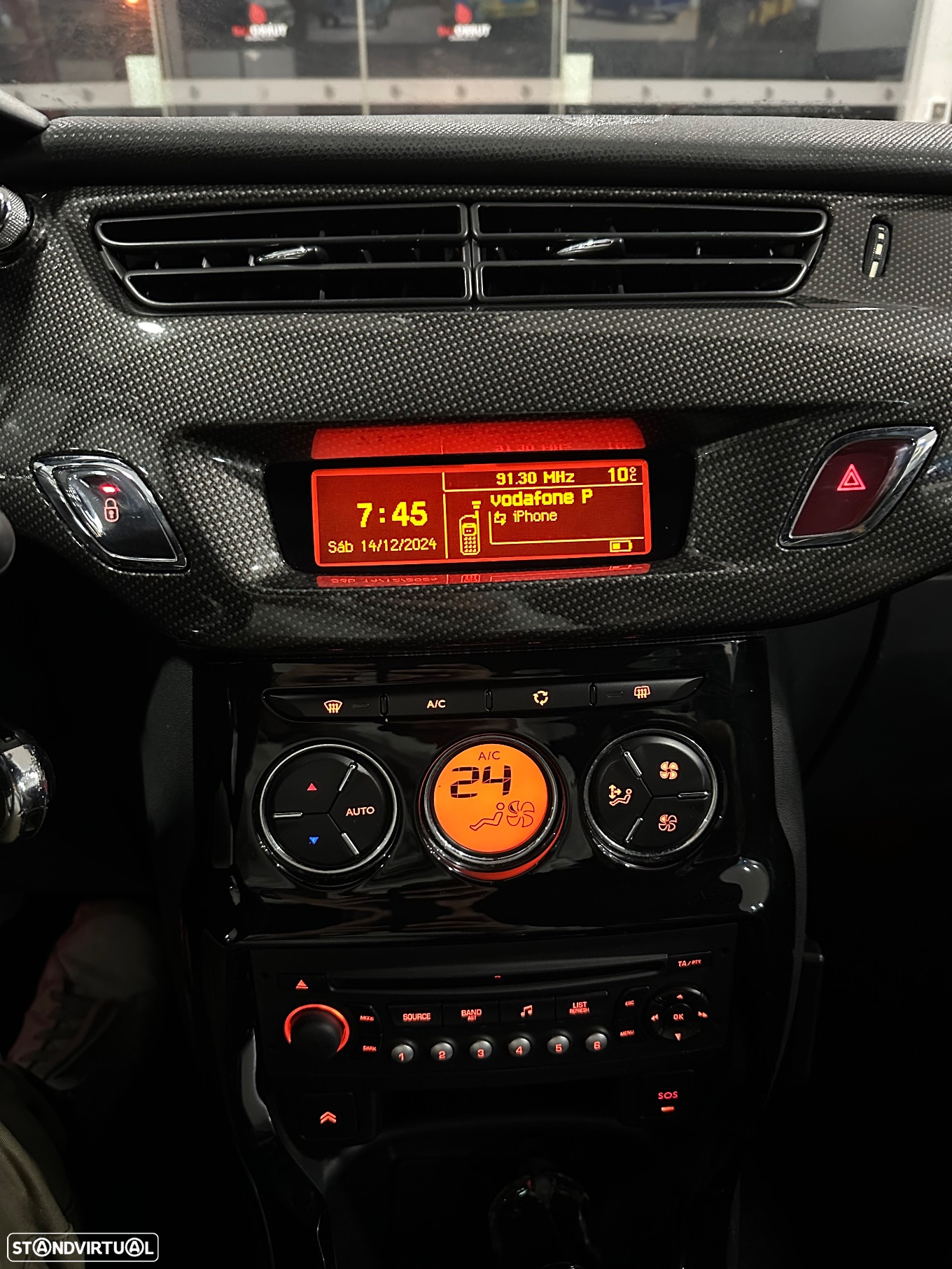 Citroën DS3 1.6 HDi Airdream Sport Chic - 13