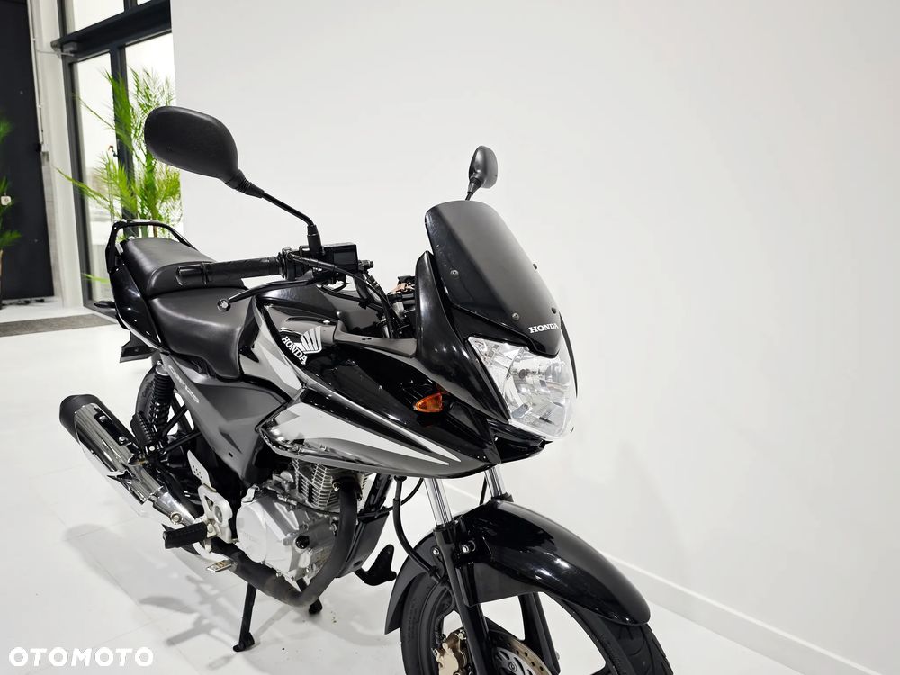 Honda CBF - 8