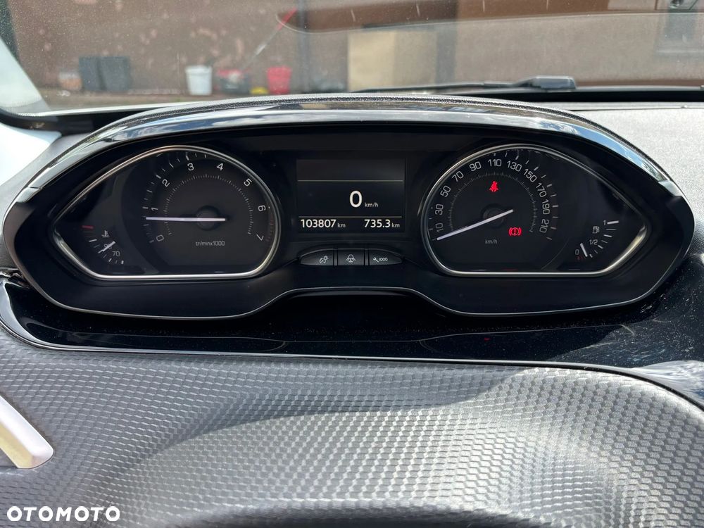 Peugeot 2008 1.6 VTi Allure - 13