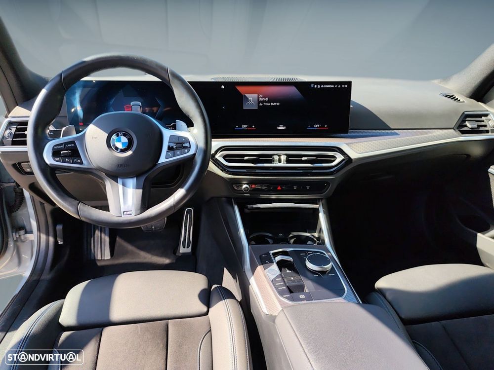 BMW 320 d Touring Pack Desportivo M Auto - 12