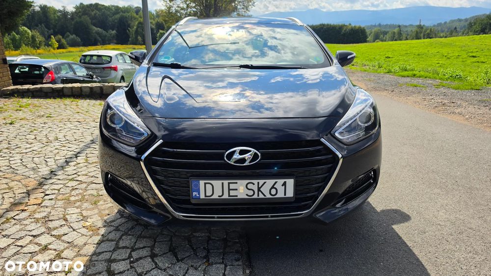 Hyundai i40 Kombi blue 1.6 Space - 3