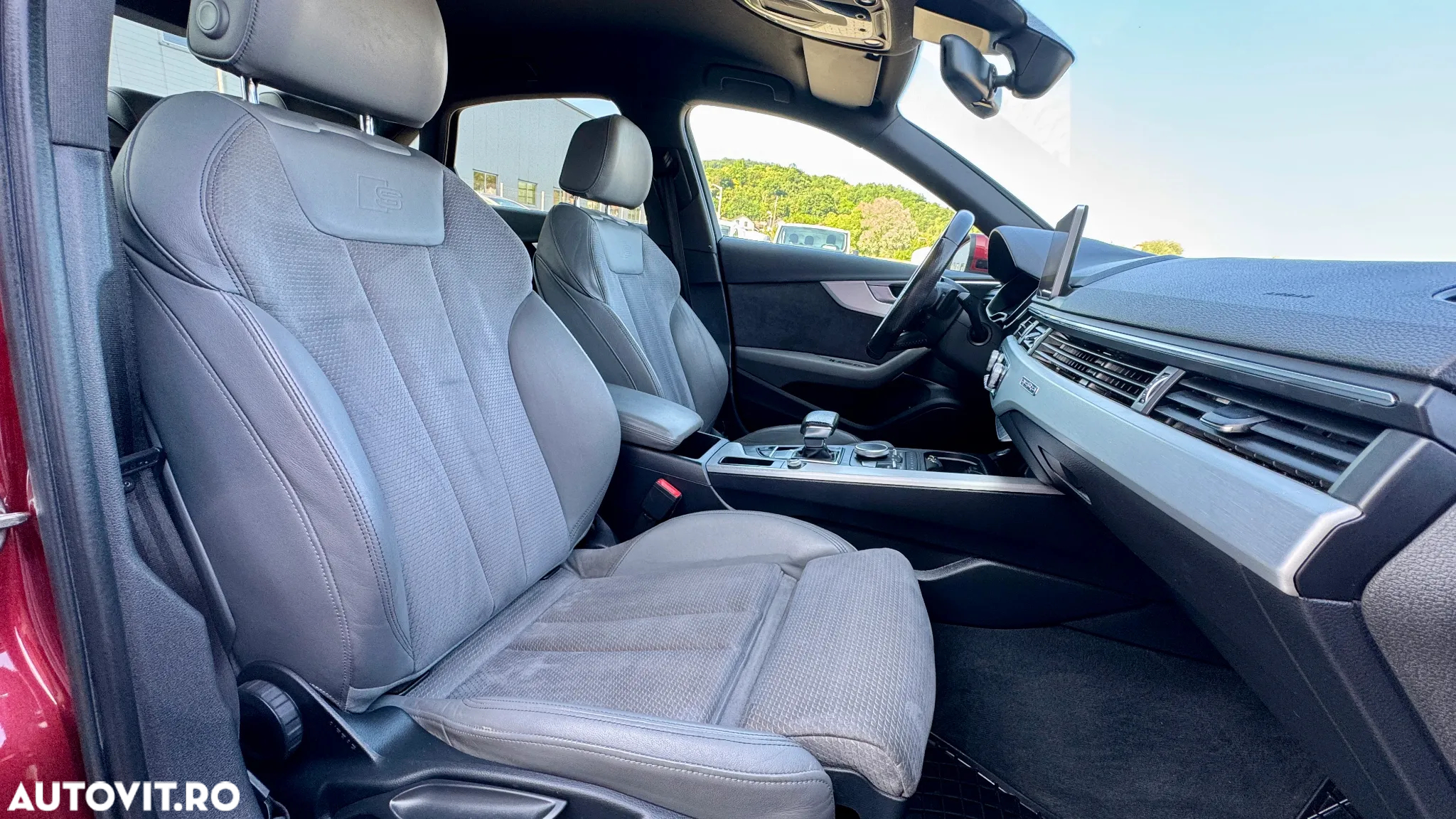 Audi A4 Avant 2.0 TDI quattro S tronic Sport - 11