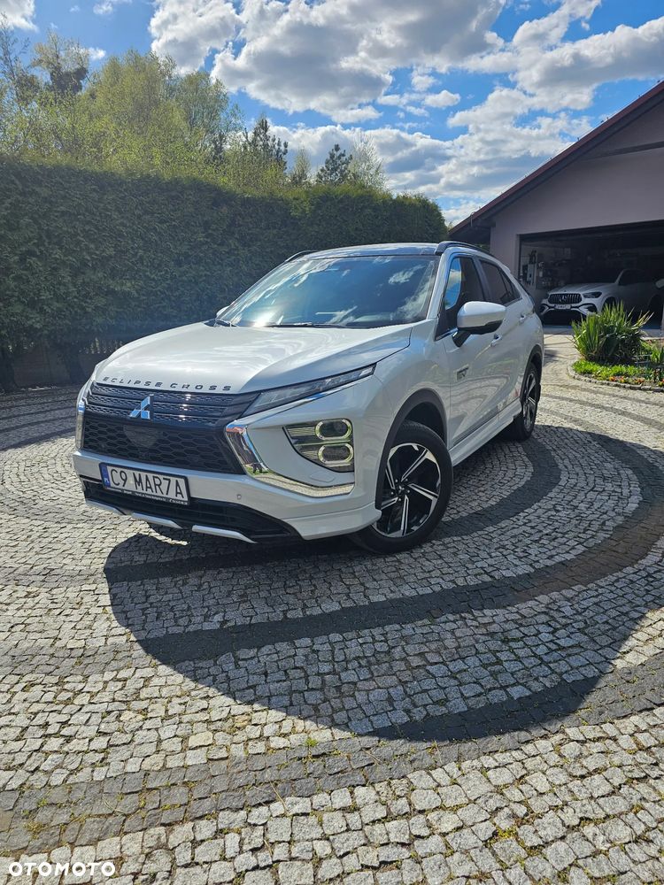 Mitsubishi Eclipse Cross 2.4 PHEV Blue Sky - 1