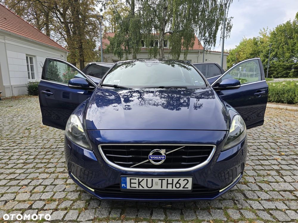 Volvo V40 D4 Ocean Race - 14