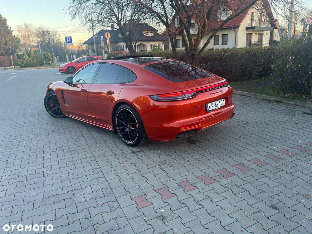 Porsche Panamera GTS - 12