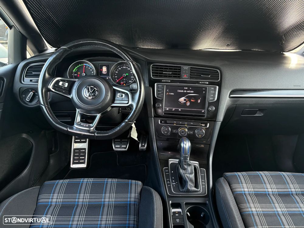 VW Golf 1.4 GTE Plug-in-Hybrid DSG - 8