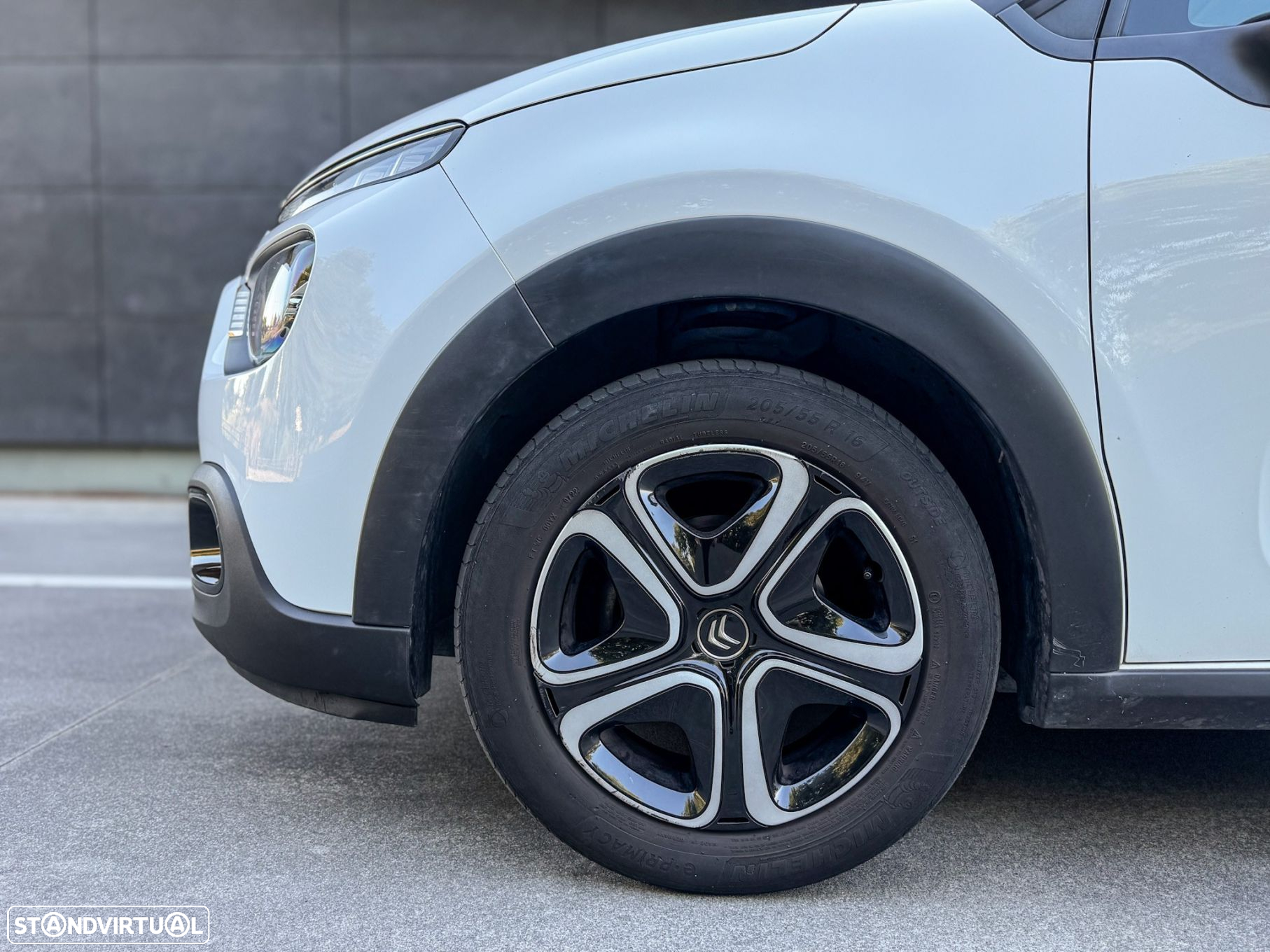 Citroën C3 1.2 PureTech Shine - 20