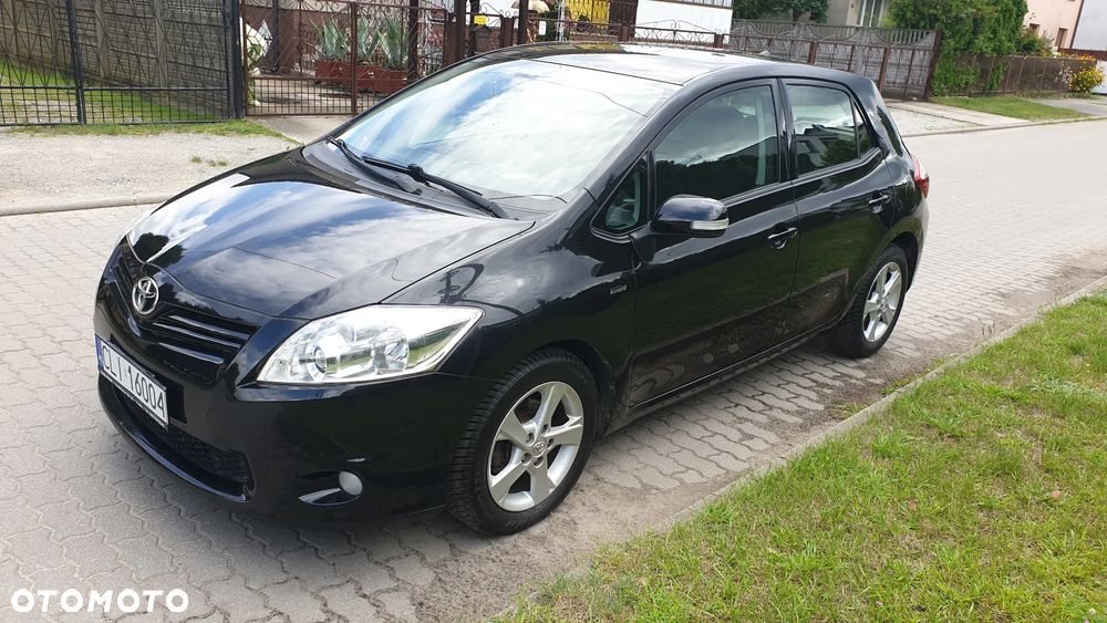 Toyota Auris 1.6 Sol - 1