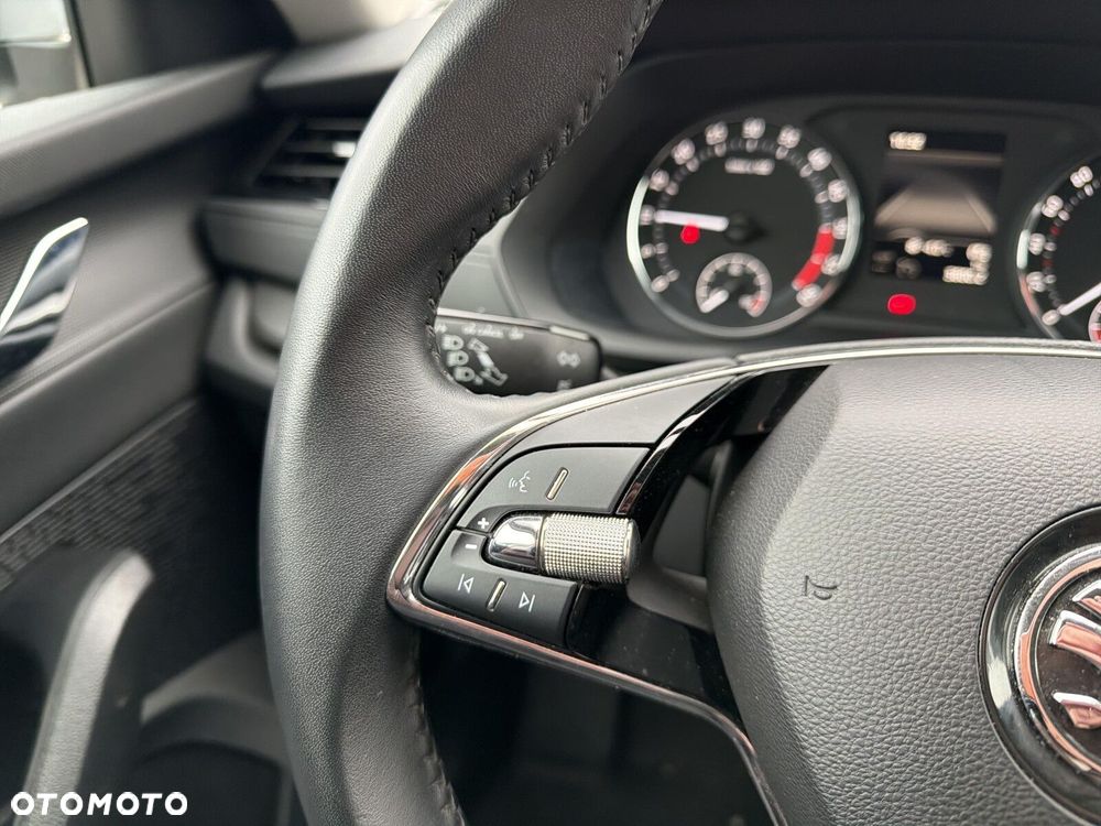 Skoda Octavia 1.5 TSI ACT Ambition - 21