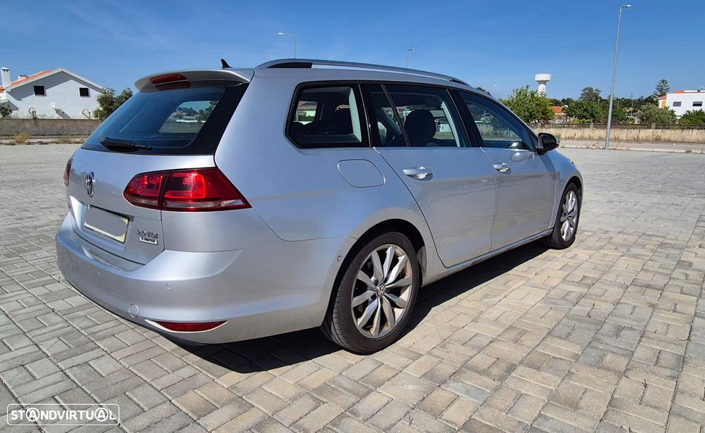 VW Golf Variant 2.0 TDi Highline DSG 119g - 2