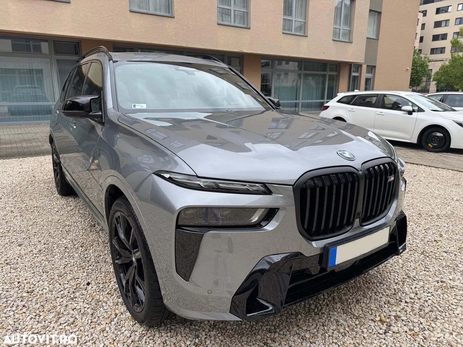 BMW X7 M60i xDrive - 1